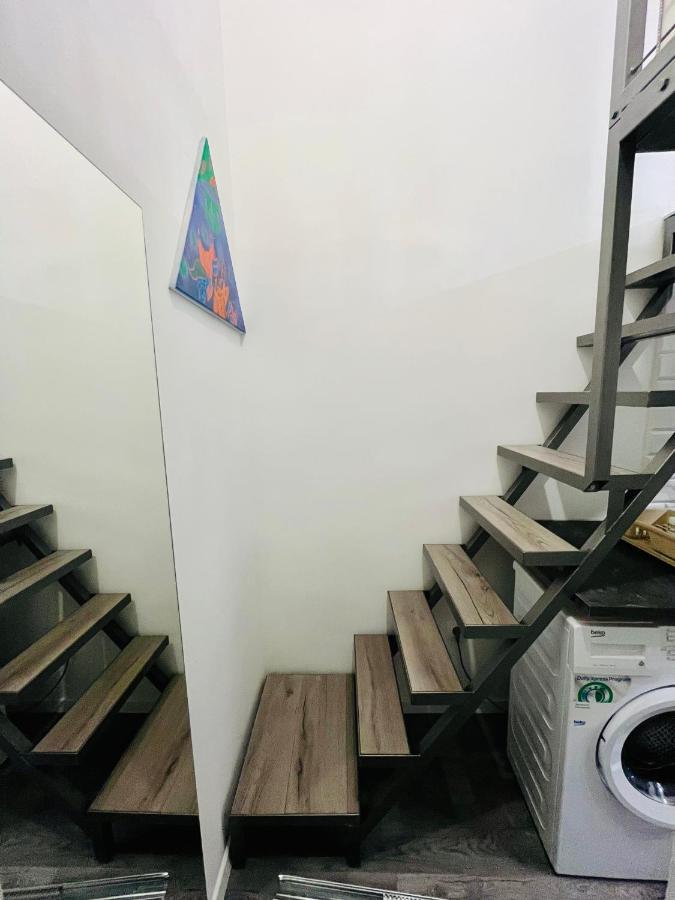 Bp-Est K39 Lägenhet Budapest Exteriör bild